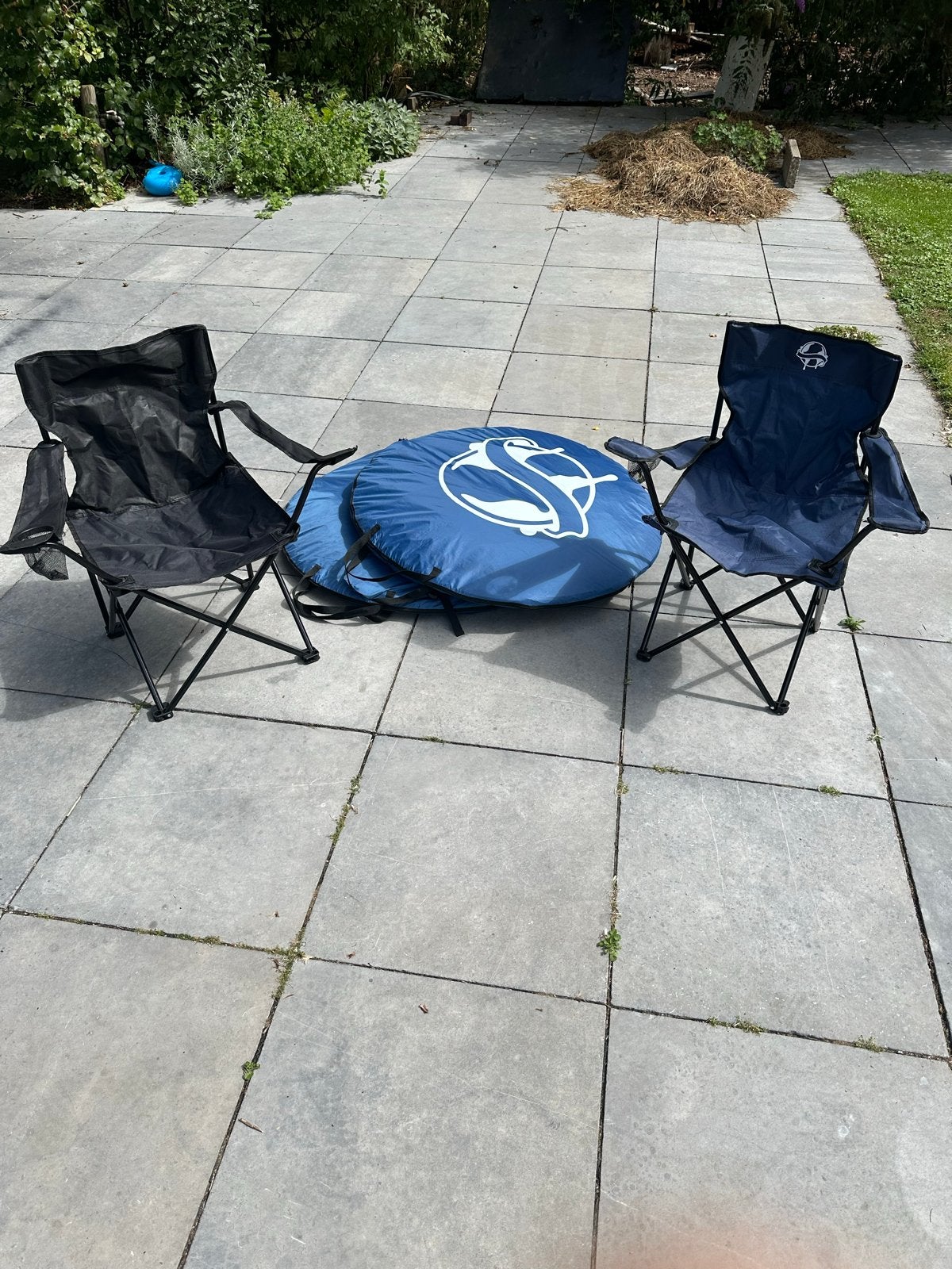 2 uitgooi tenten met 2 uitklapbare stoelen, Ophalen, Gebruikt, Tot en met 2