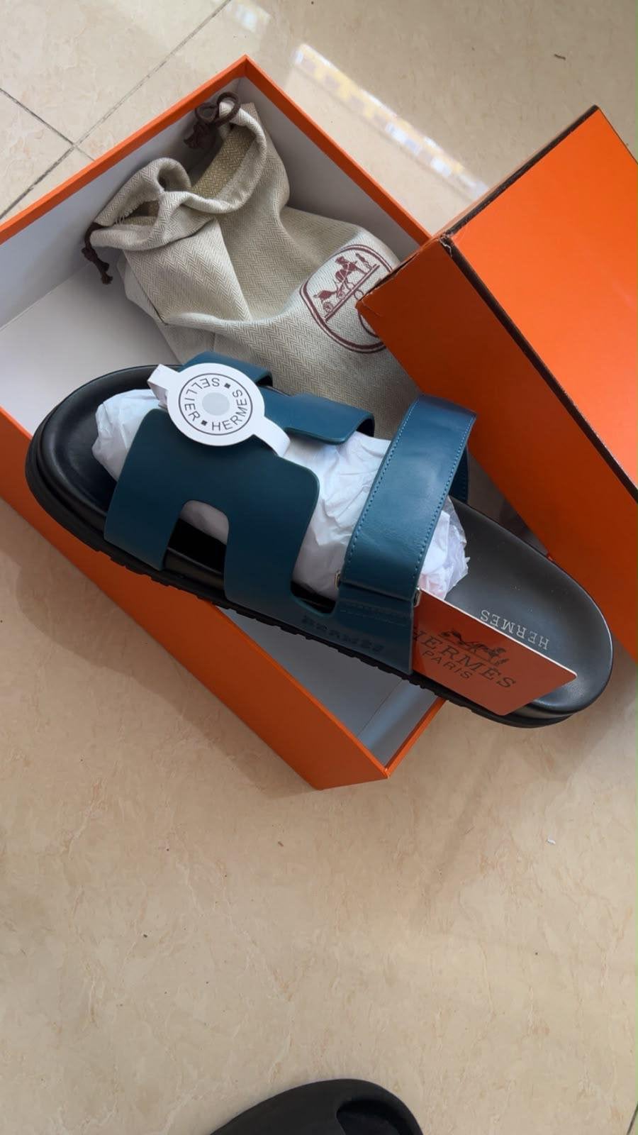 Hermes slippers maat 43, Kleding | Heren, Blauw, Nieuw, Ophalen, Slippers