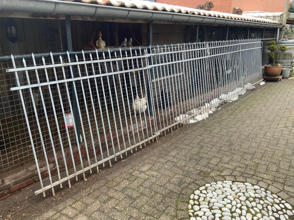 Gegalvaniseerd hekwerk 26 meter, Tuin en Terras, Ophalen, Zo goed als nieuw