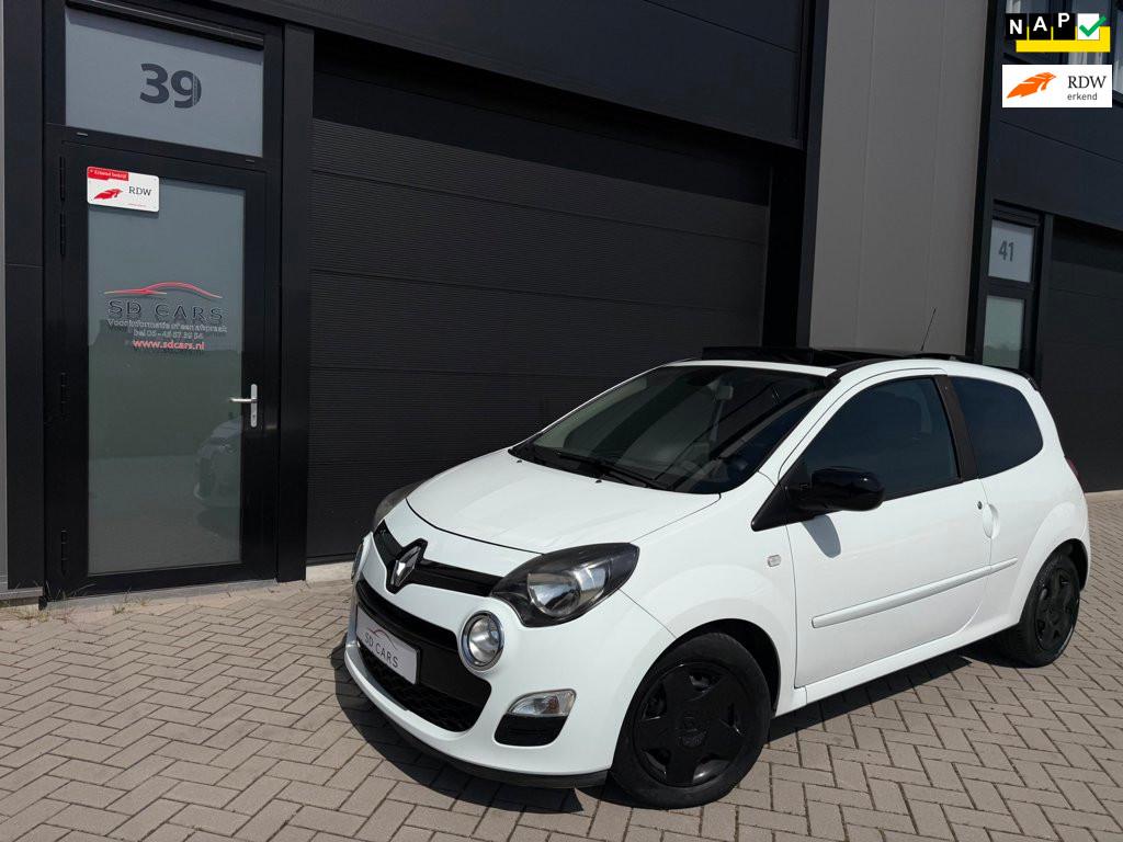 Renault Twingo 1.2 16V Dynamique|Pano|Airco|Cruise|APK nieuw, Voorwielaandrijving, Gebruikt, Zwart, 4 cilinders