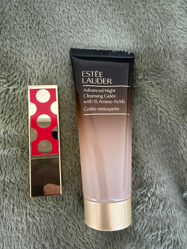 Nieuw! Estee Lauder reinigingsgel & lipstick velvet ribbon, Lippen, Nieuw, Ophalen of Verzenden, Make-up