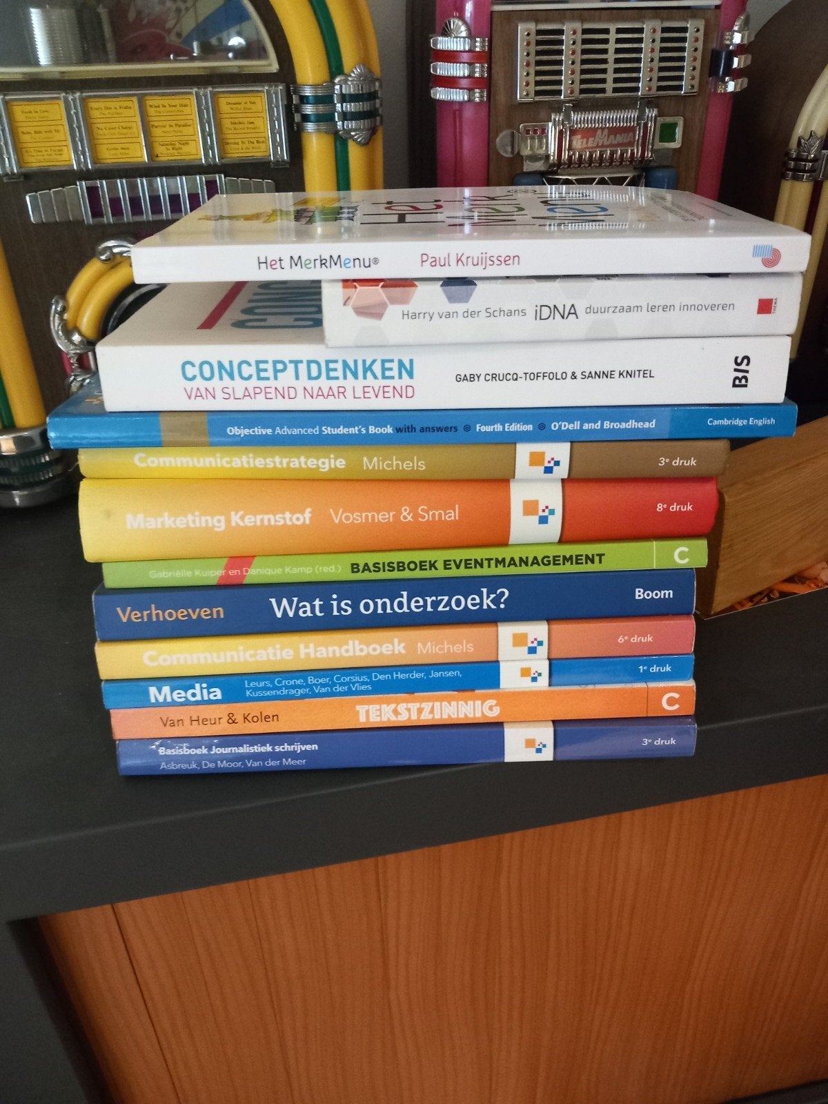 Diverse studieboeken: Communicatie, Marketing, Onderzoek, Boeken, Studieboeken en Cursussen, Ophalen, Gamma, Gelezen, HBO