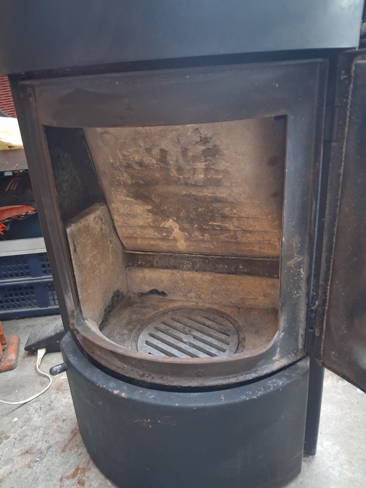 Foto 3 van Gebruikte Hwam Vivaldi Houthaard - 4.5 kW