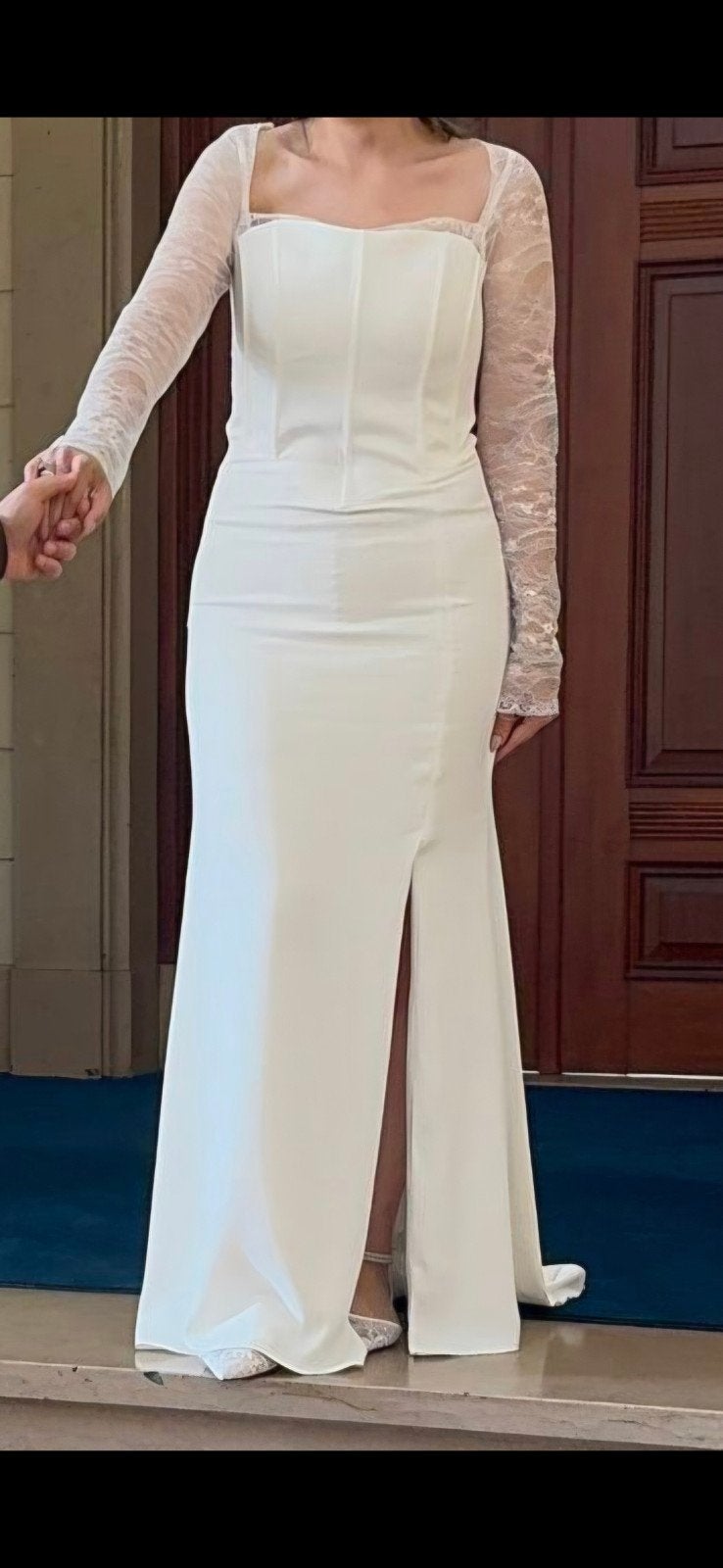 Witte trouwjurk/galajurk met kanten mouwen - Maat 40/42, Kleding | Dames, Trouwkleding en Trouwaccessoires, Ophalen of Verzenden