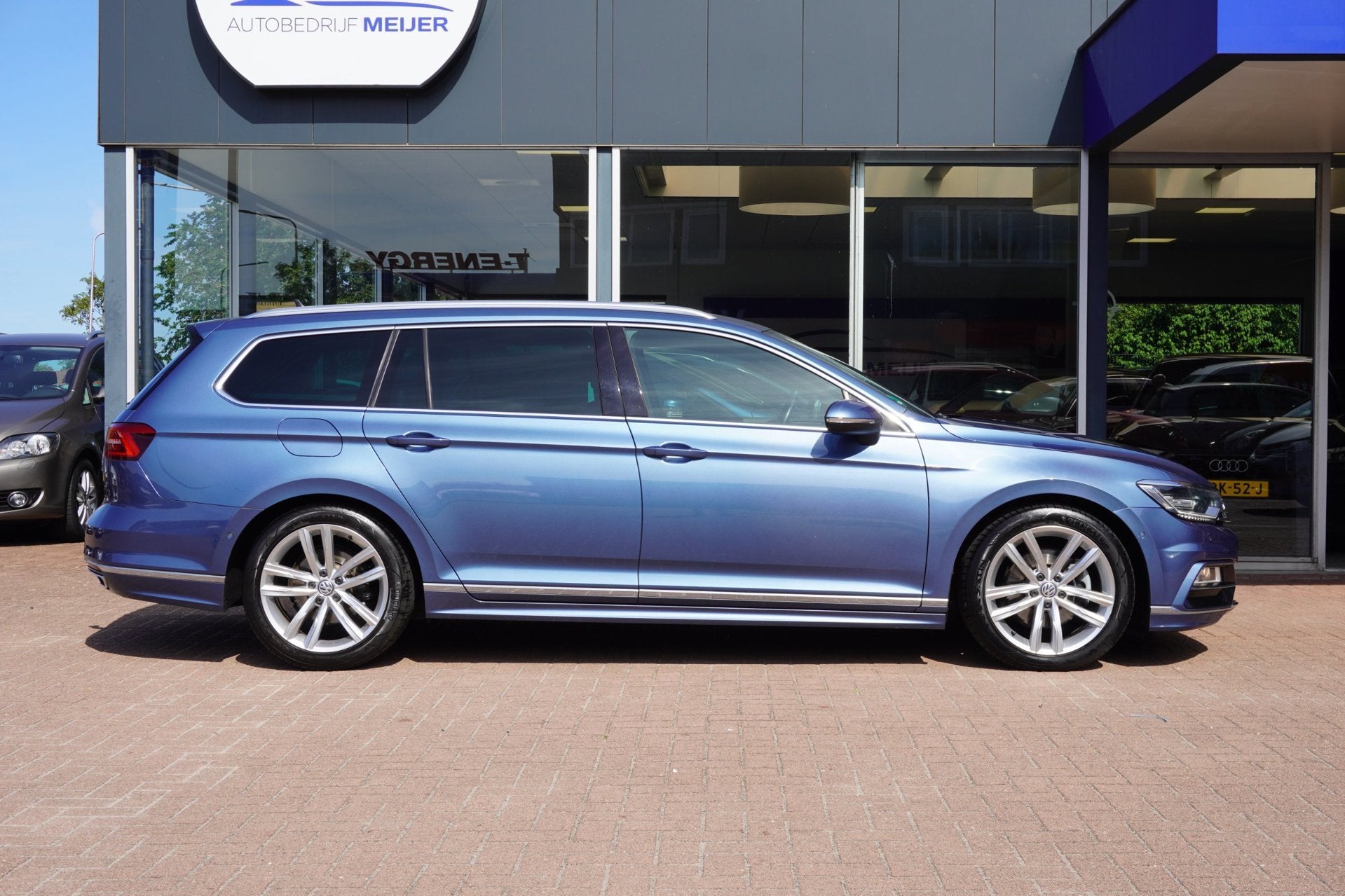 Volkswagen Passat Variant 1.6 TDI Highline Business Rline |, Auto's, Dealer onderhouden, Gebruikt, Euro 6, Blauw