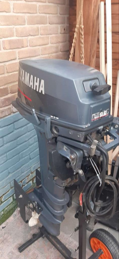 Yamaha 9.9 PK Buitenboordmotor + afstandsbediening, Ophalen, Zo goed als nieuw