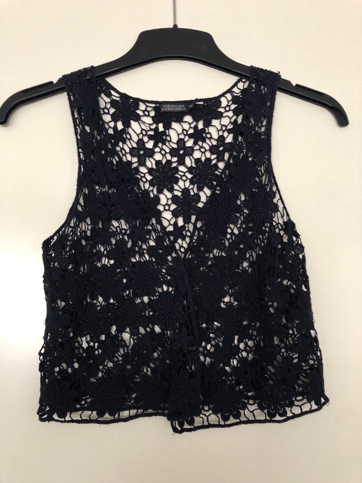 Kiddo gehaakt gilet - Donkerblauw, maat 146/152, Kinderen en Baby's, Ophalen of Verzenden, Zo goed als nieuw, Meisje, Trui of Vest