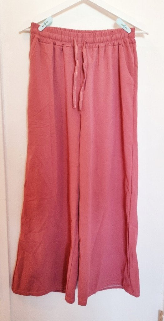 Marlene Dietrich Style Broek (Wide Leg) – Maat M (NIEUW) 🌸, Maat 38/40 (M), Nieuw, Ophalen of Verzenden, Driekwart