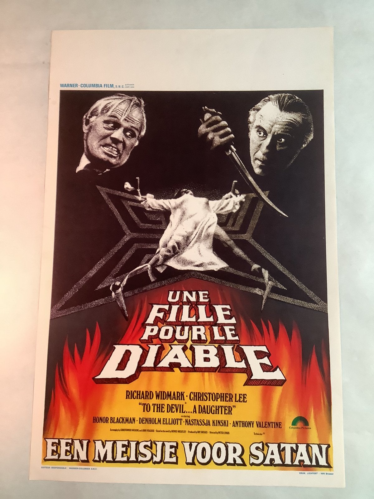 TO THE DEVIL A DAUGHTER   Filmposter  36-54 cm, Ophalen of Verzenden, Zo goed als nieuw, Deurposter of groter, Film en Tv