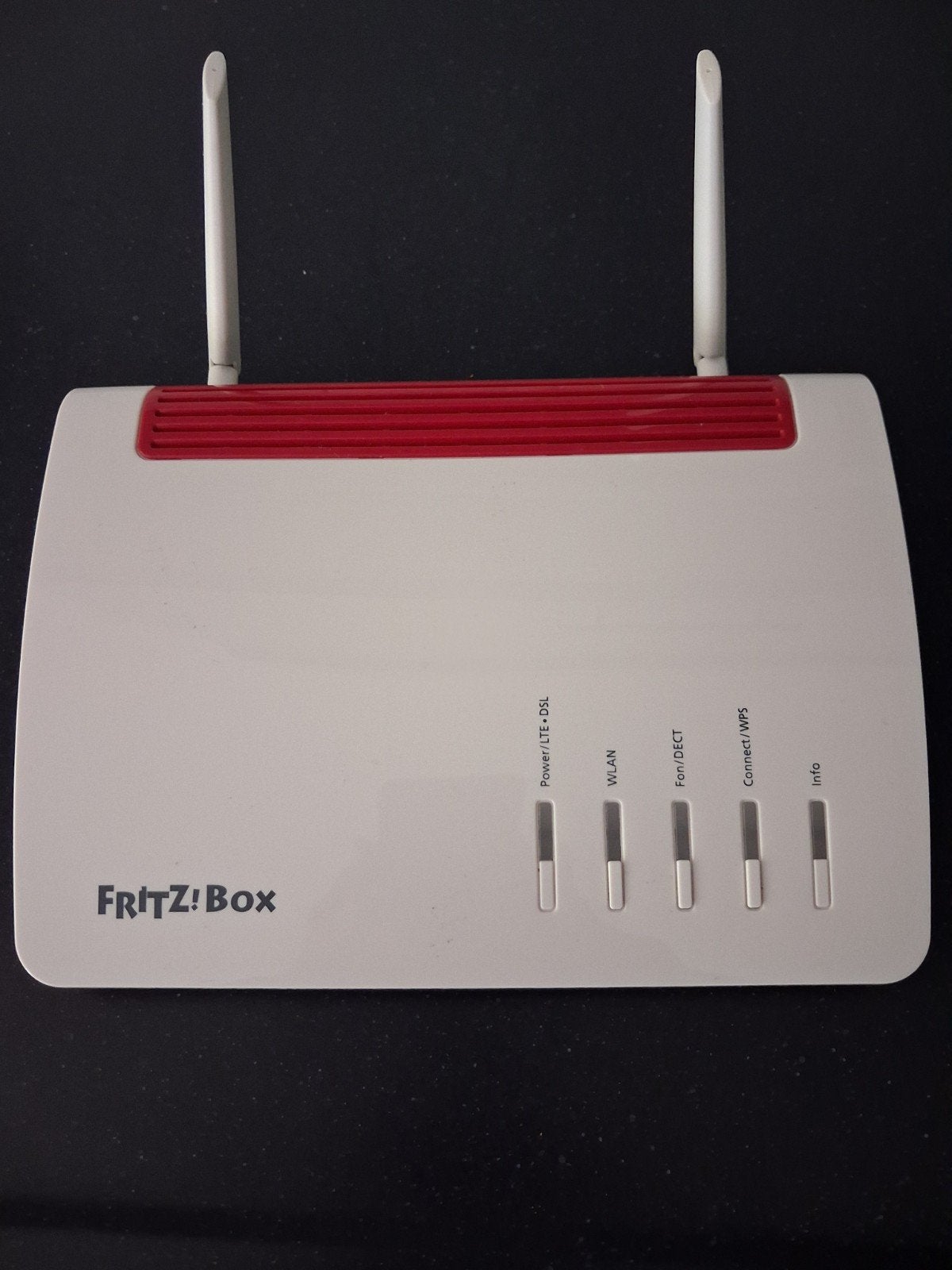Fritzbox 6890 LTE, Computers en Software, Ophalen of Verzenden, Gebruikt, Router met modem, FRITZ!Box