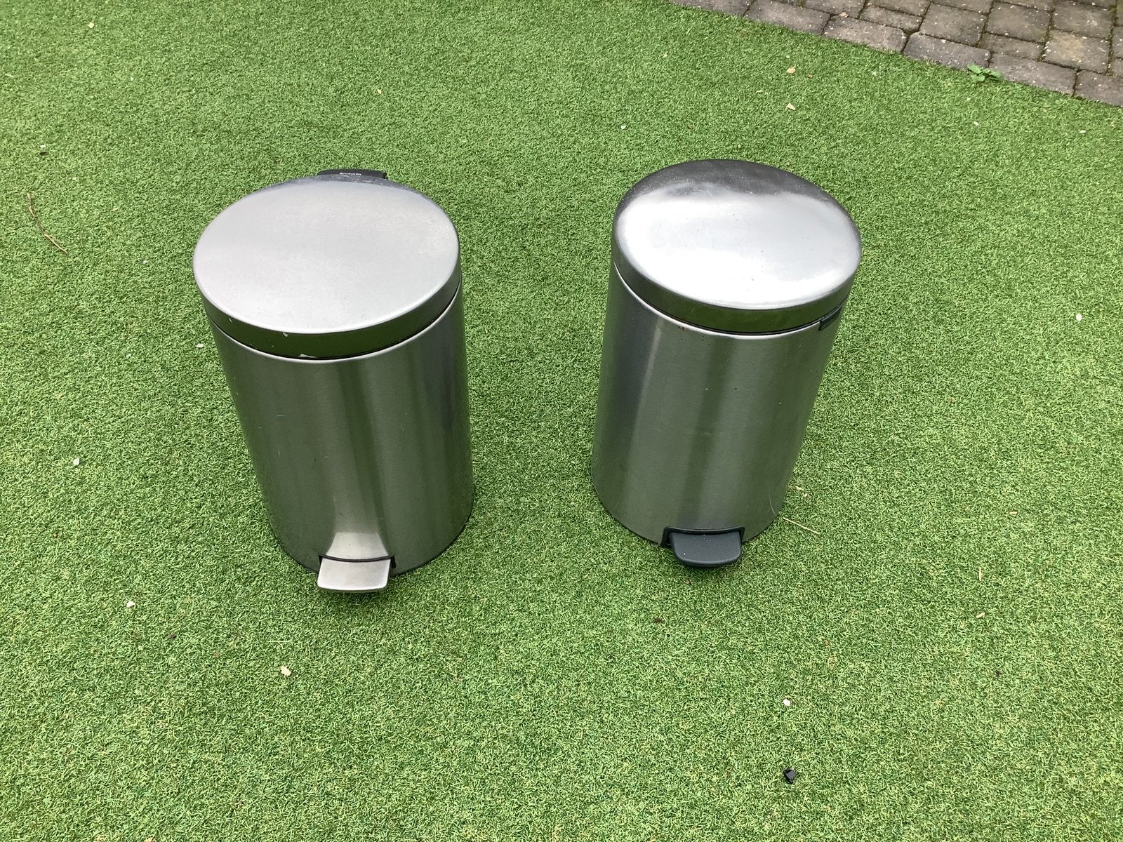 2 x brabantia prullenbak, Huis en Inrichting, Ophalen, Zo goed als nieuw, Rvs