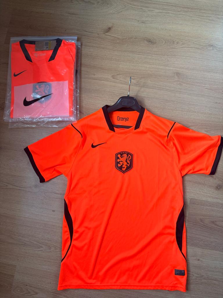 Oranje WK 2026 Voetbalshirts - Nieuw met kaartjes, Nieuw, Ophalen of Verzenden, Voetbal, Overige maten