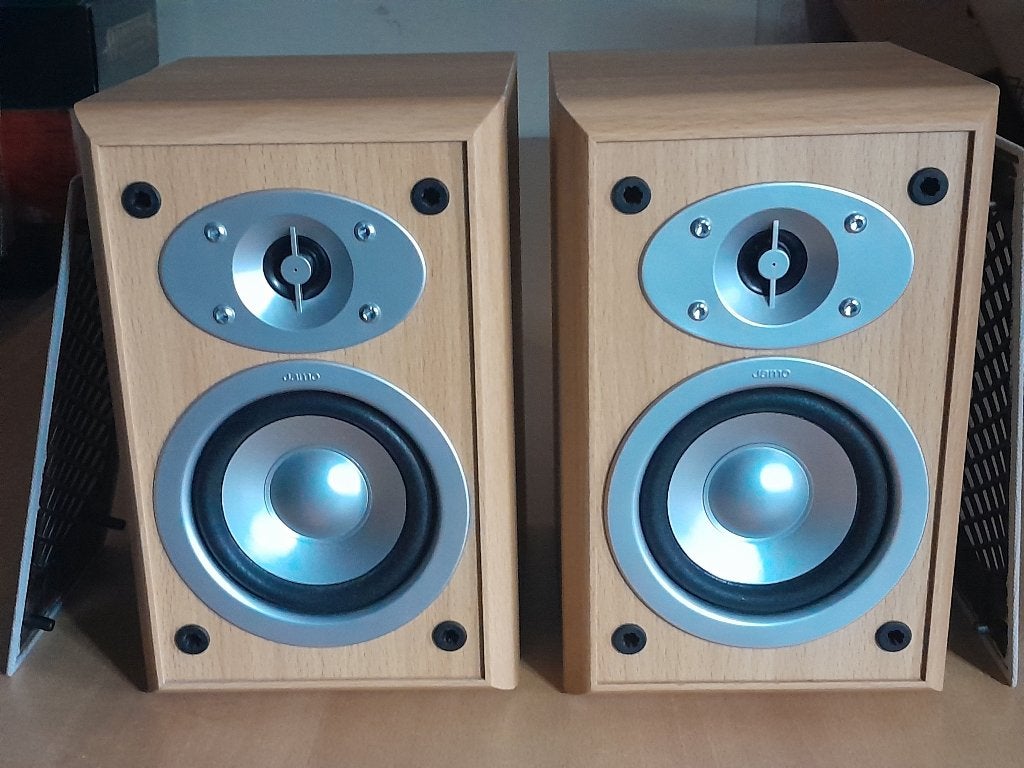 2 Jamo Surround Satelliet luidsprekers E3Sur (100 Watt) zgan, Ophalen, Zo goed als nieuw, Minder dan 60 watt, Jamo