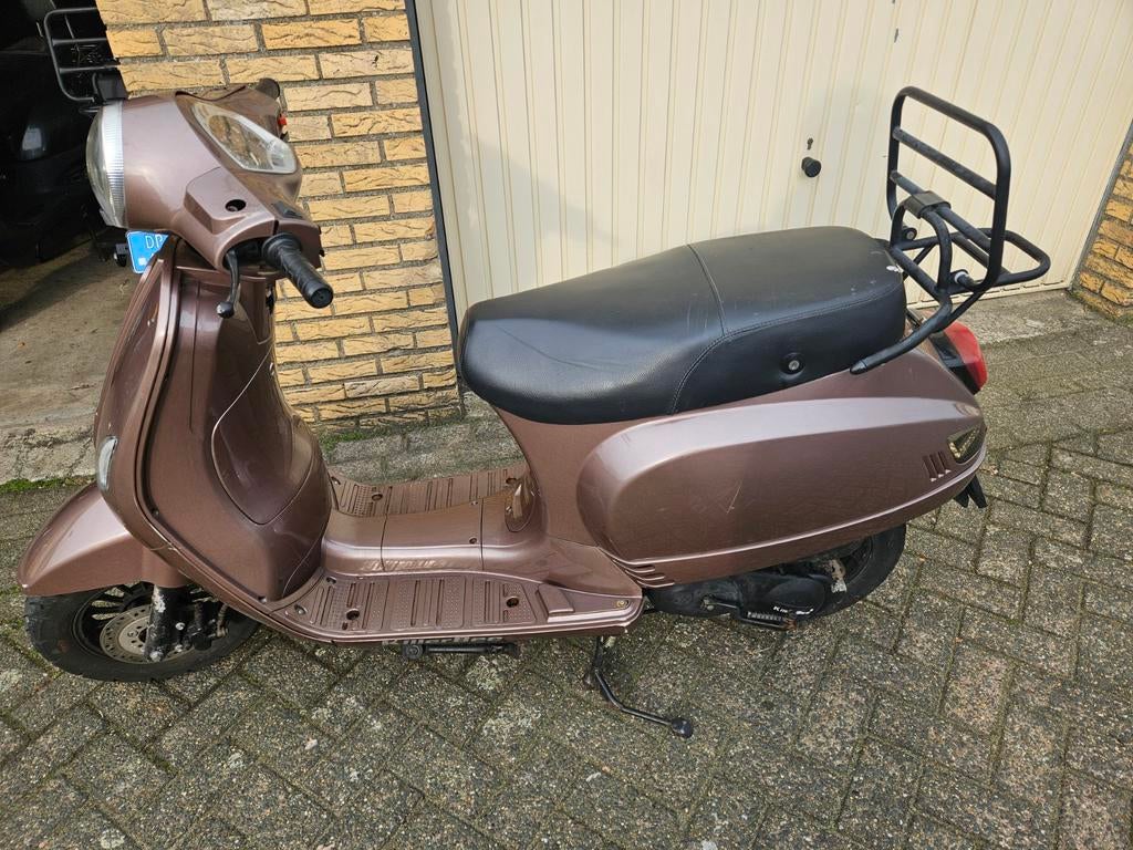 Riva model met blauw kenteken, Ophalen, Gebruikt, Benzine