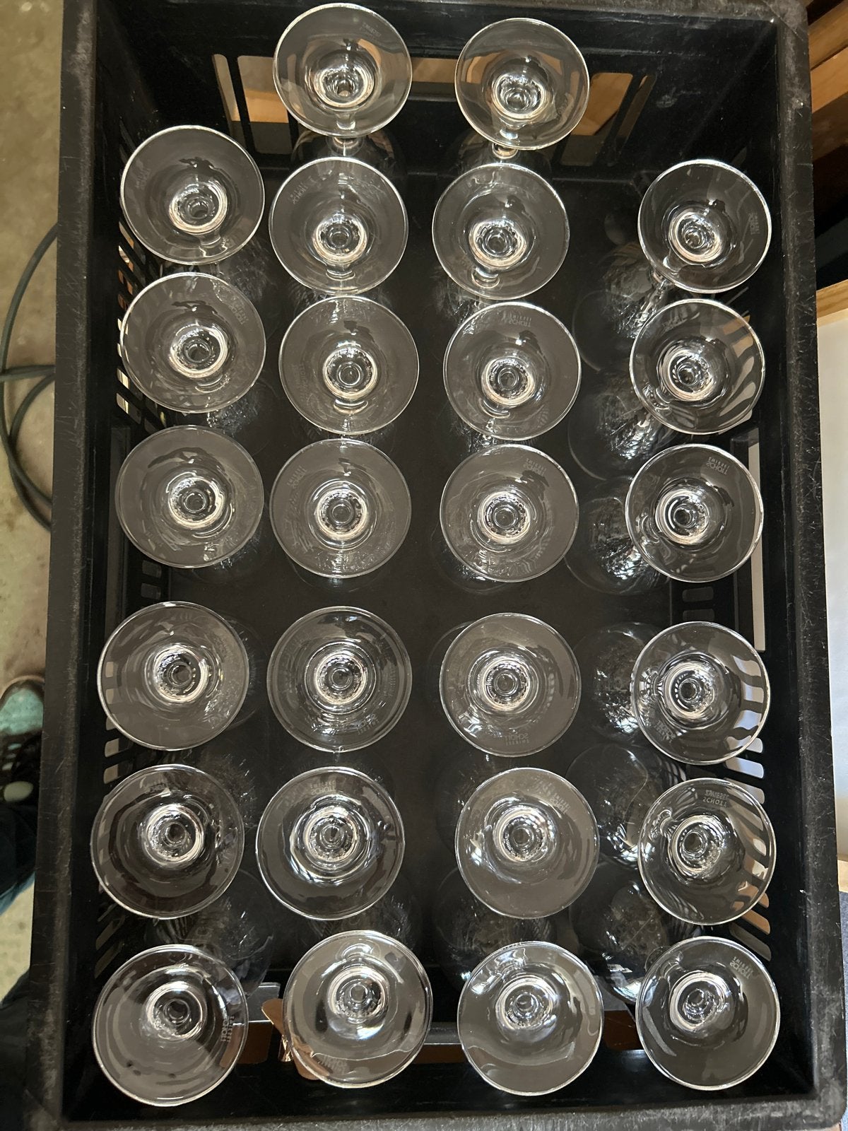 26 Schott Zwiesel Kristal Wijnglazen 300 ml, Ophalen