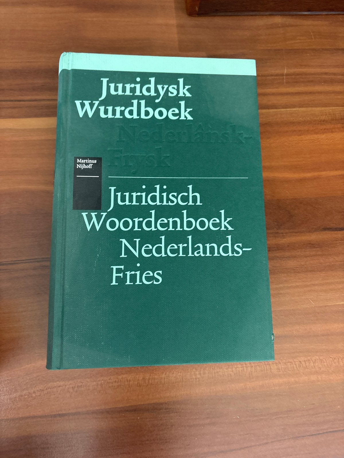 Juridisch Woordenboek Nederlands-Fries, Boeken, Woordenboeken, Zo goed als nieuw, Nederlands, Overige uitgevers, Ophalen of Verzenden