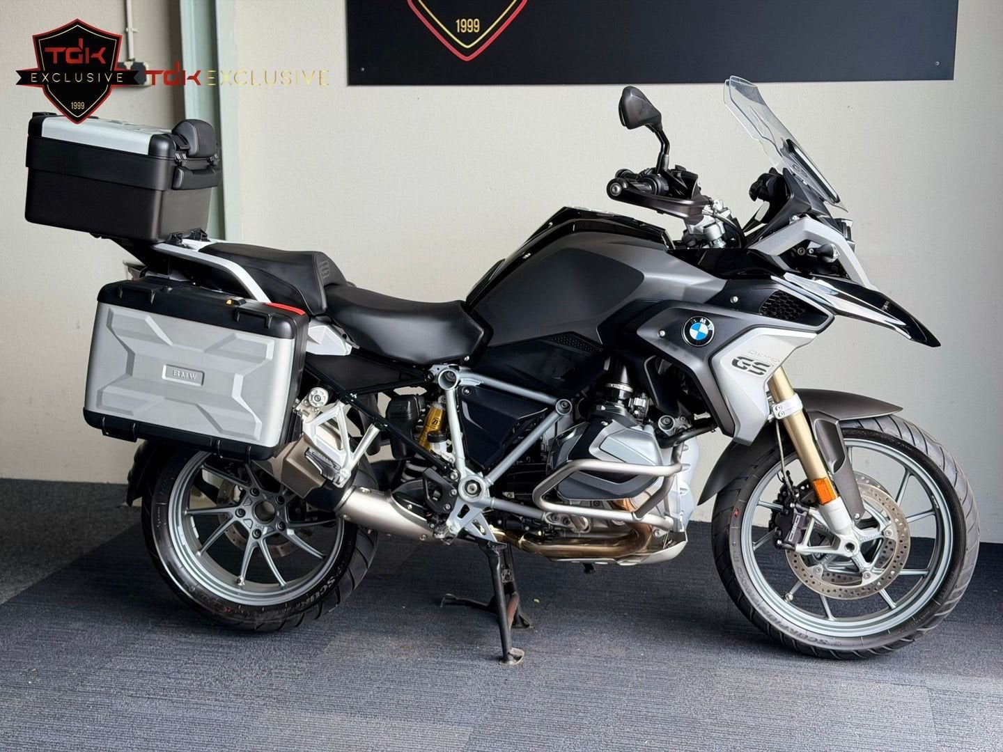 BMW R 1250 GS DYNAMIC ESA TOPSTAAT R1250GS (1300 1200), 2 cilinders, 1254 cc, Motorrijbewijs A, Bedrijf