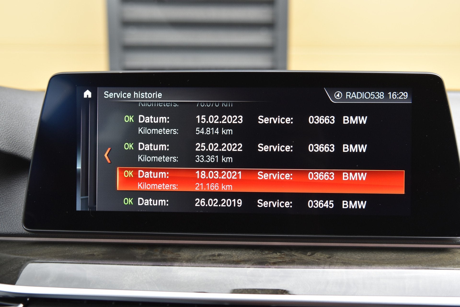 Foto 18 van BMW 5 Serie Touring 520i High Executive Edition * Comfortsto