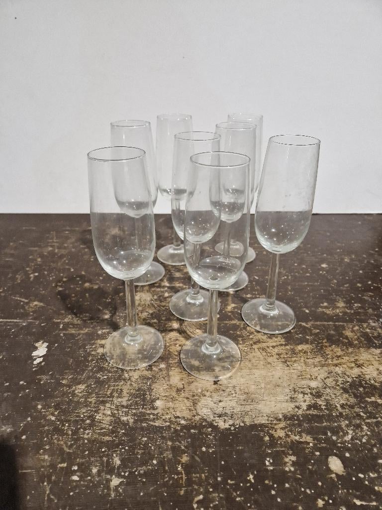 8 stuks champagne glas flute 20cm hoog, Verzamelen, Ophalen of Verzenden, Zo goed als nieuw, Overige typen