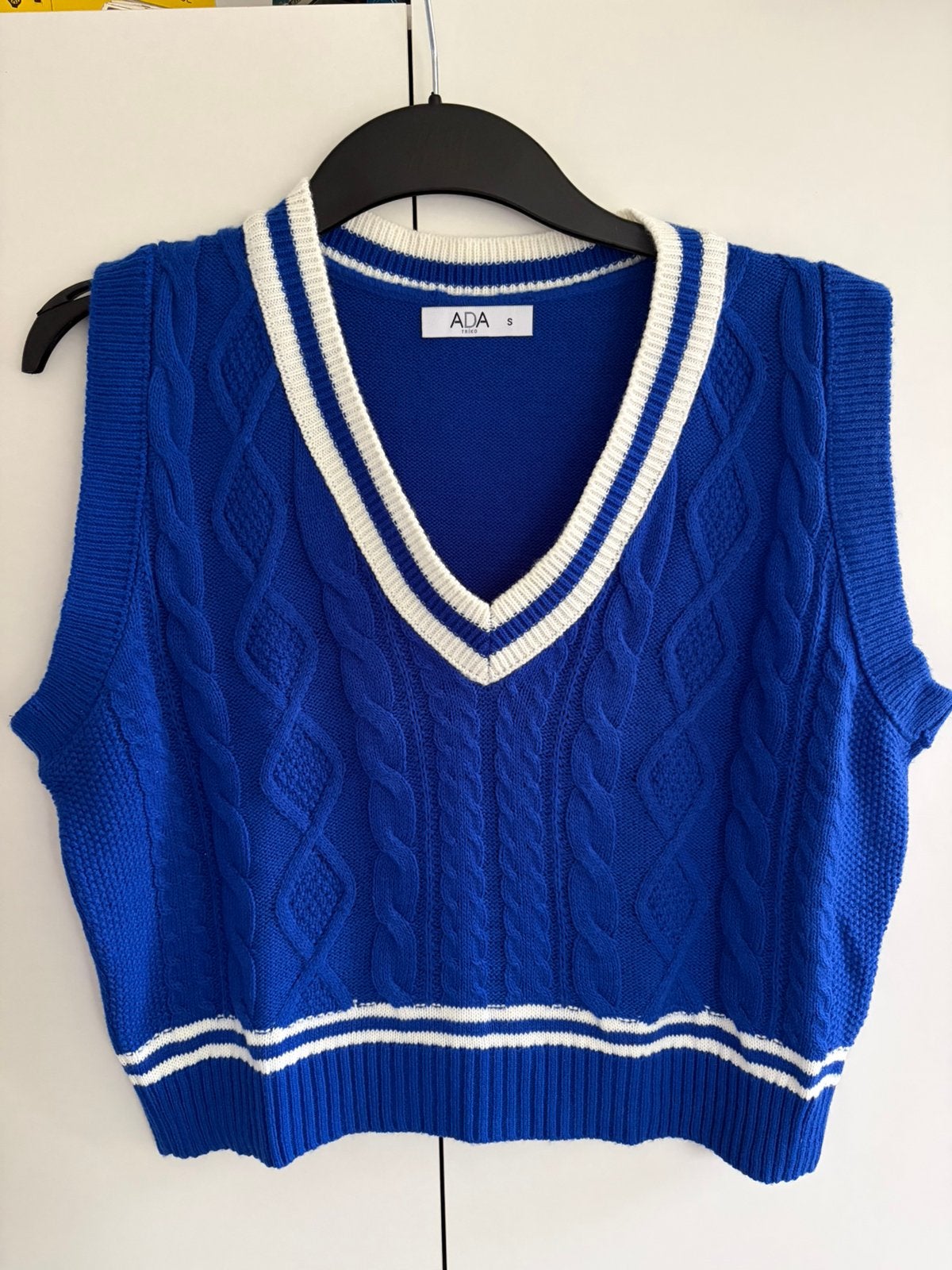 Nieuwe spencer blauw, Maat 38/40 (M), Nieuw, Zonder mouw, Verzenden