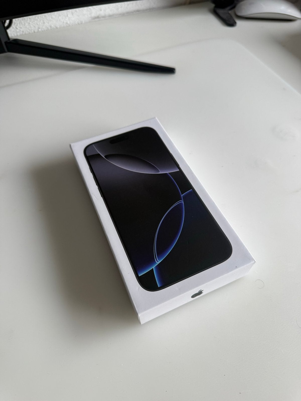iPhone 16 Pro Max 1TB - Ongeopende doos, Telecommunicatie, Mobiele telefoons | Apple iPhone, Zwart, Ophalen of Verzenden, 1 TB