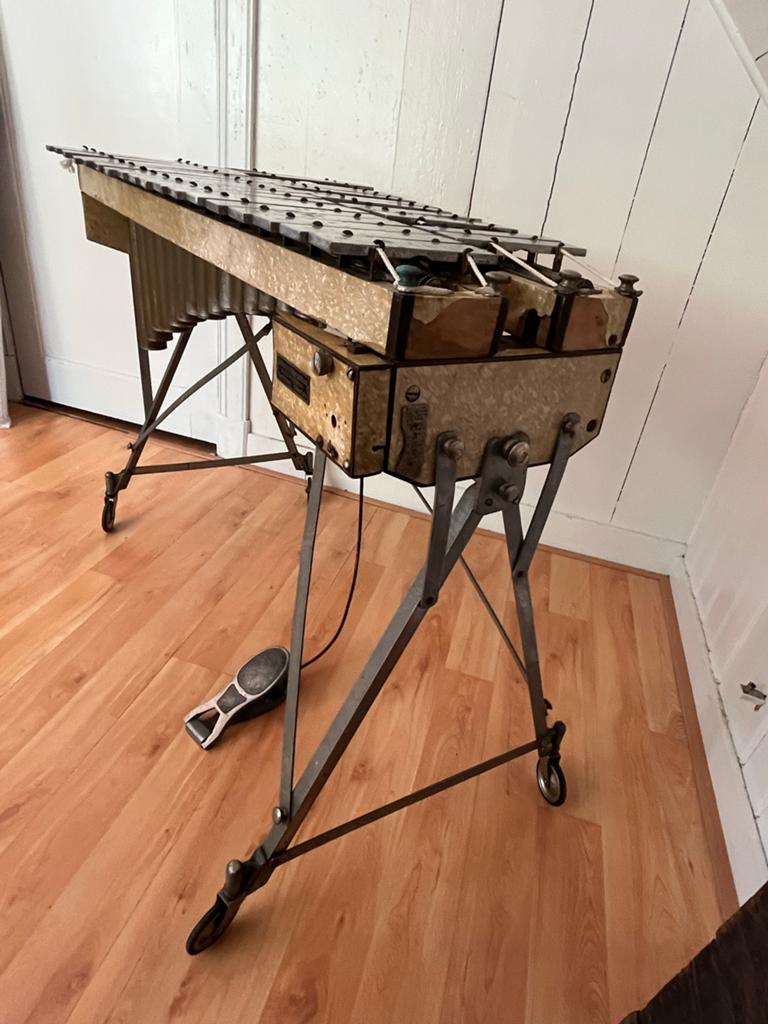 Antieke vibrafoon (2.5 octaaf), Ophalen, Gebruikt, Melodische percussie