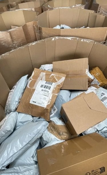 500 Schoenen partij restpartij handel mix pallets kleding, Ophalen, Nieuw