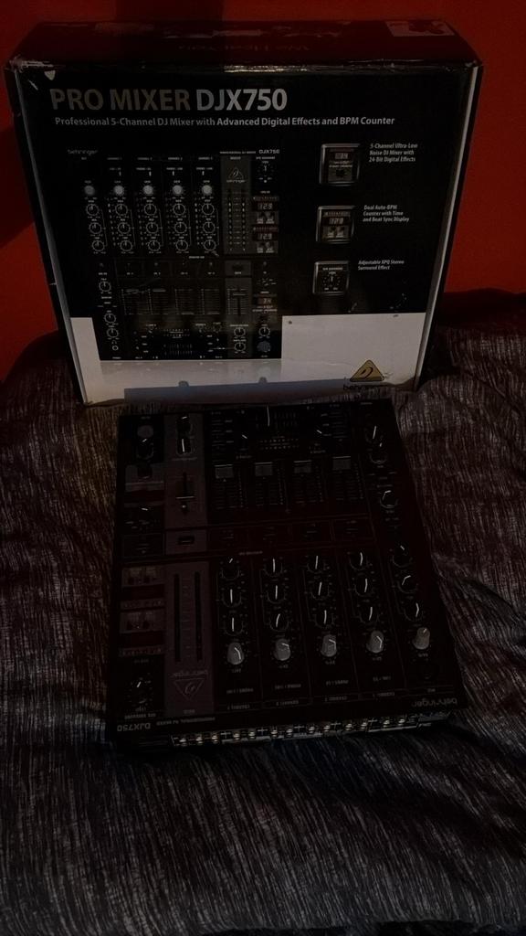 Behringer DJX750 Professionele 5-kanaals DJ Mixer, Ophalen, Gebruikt, Dj-set, Behringer