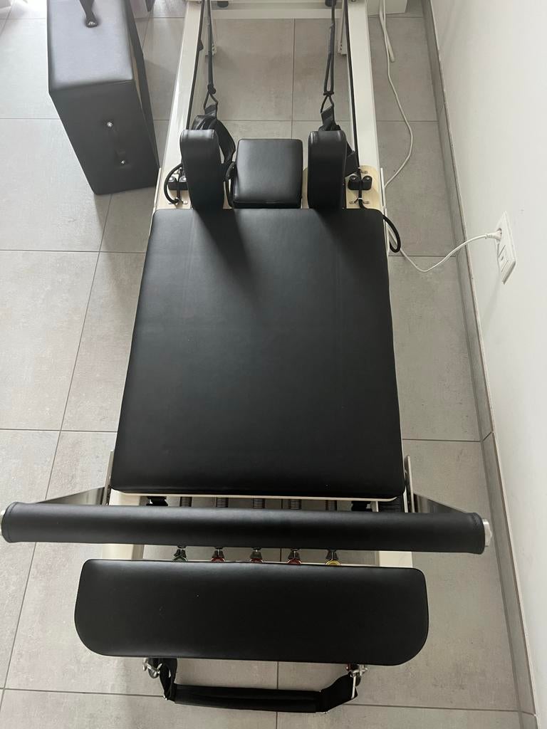 Reformer Pilates machine, Ophalen, Zo goed als nieuw