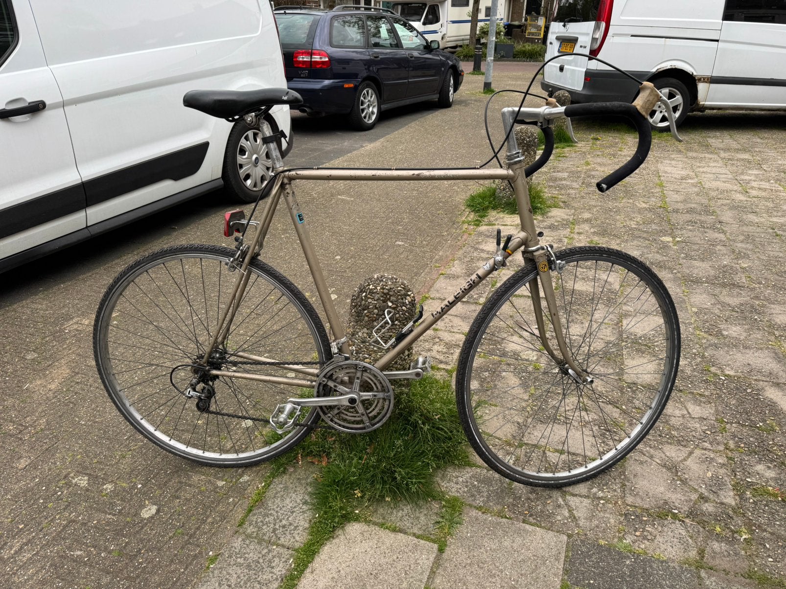 Racefiets met 10 versnellingen maat 28 inch bij Mak Fietscentrum