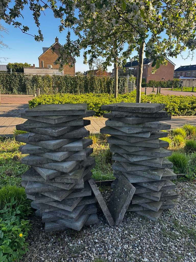 Gratis ophalen! Tegels 60x40 cm (90 stuks), Ophalen, Zo goed als nieuw, Beton, Terrastegels