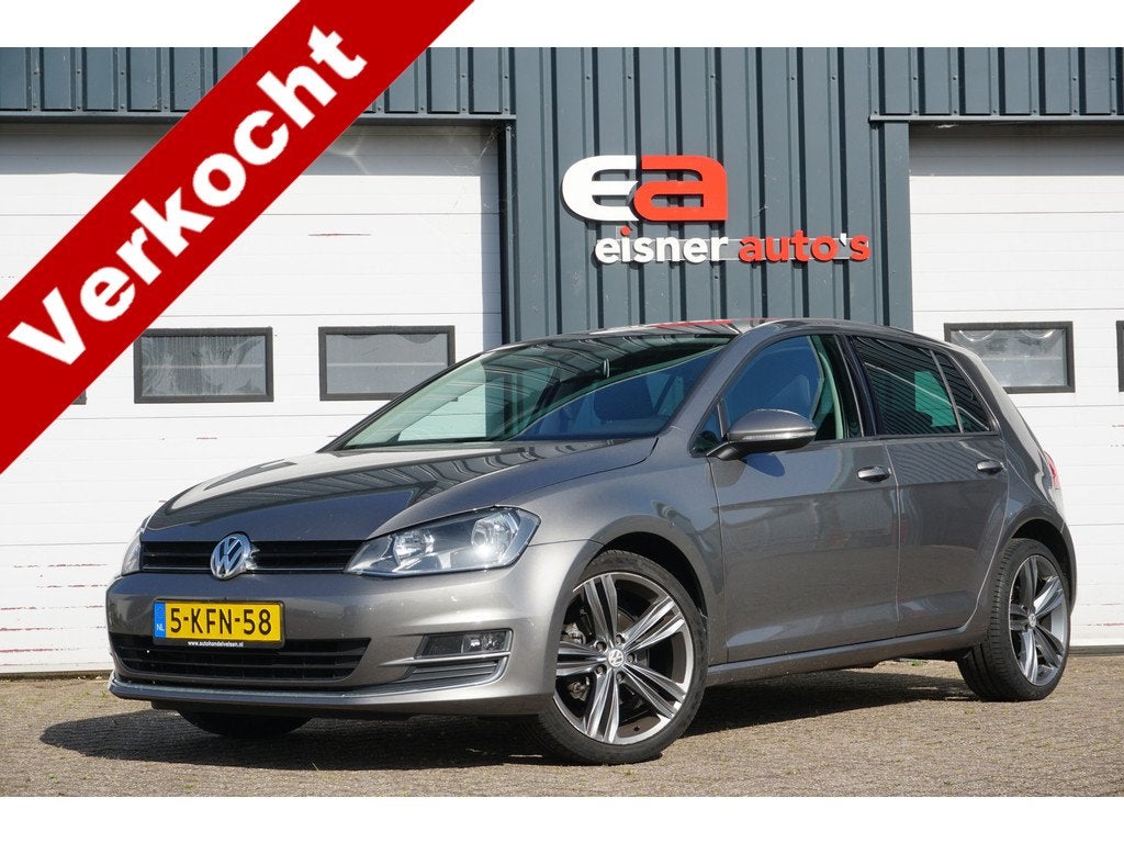 Volkswagen Golf 1.2 TSI Highline | NAVI | ECC | NL AUTO |, Voorwielaandrijving, Euro 5, Gebruikt, Zwart