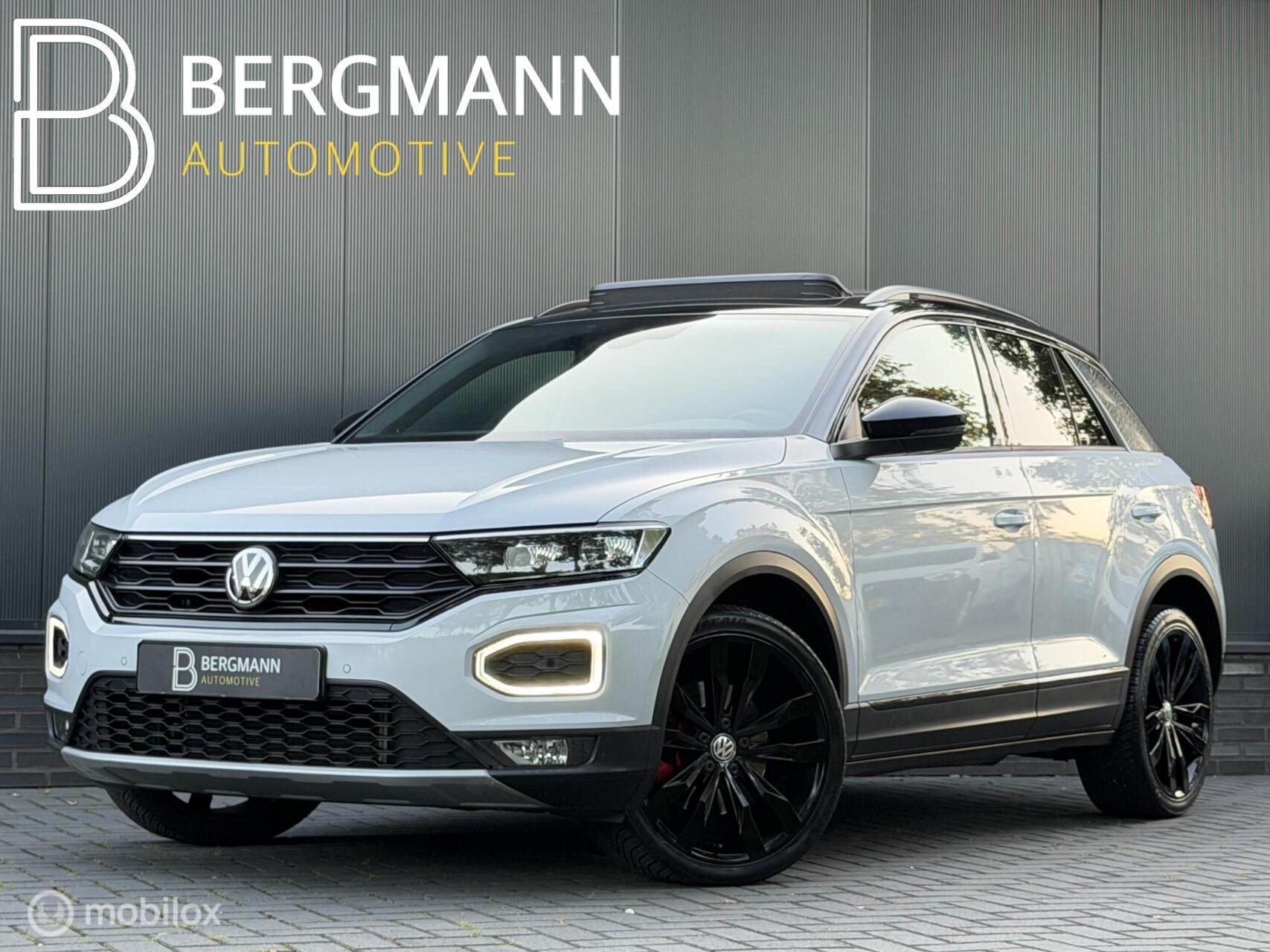 Volkswagen T-Roc 1.5 TSI Black|Virtual|Carplay|camera|Pano, Leder en Stof, Wit, Bedrijf, SUV of Terreinwagen
