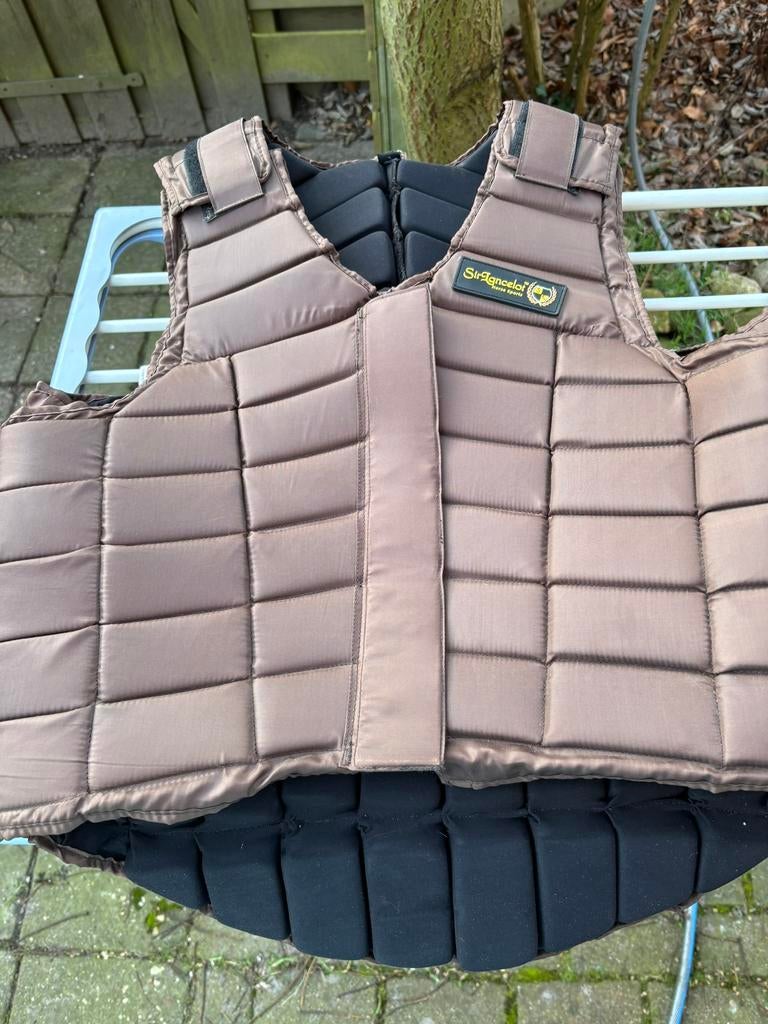 Bodyprotector Sir Lancelot maat L, Dieren en Toebehoren, Paardrijkleding, Ophalen of Verzenden, Nieuw, Overige soorten, Bovenkleding
