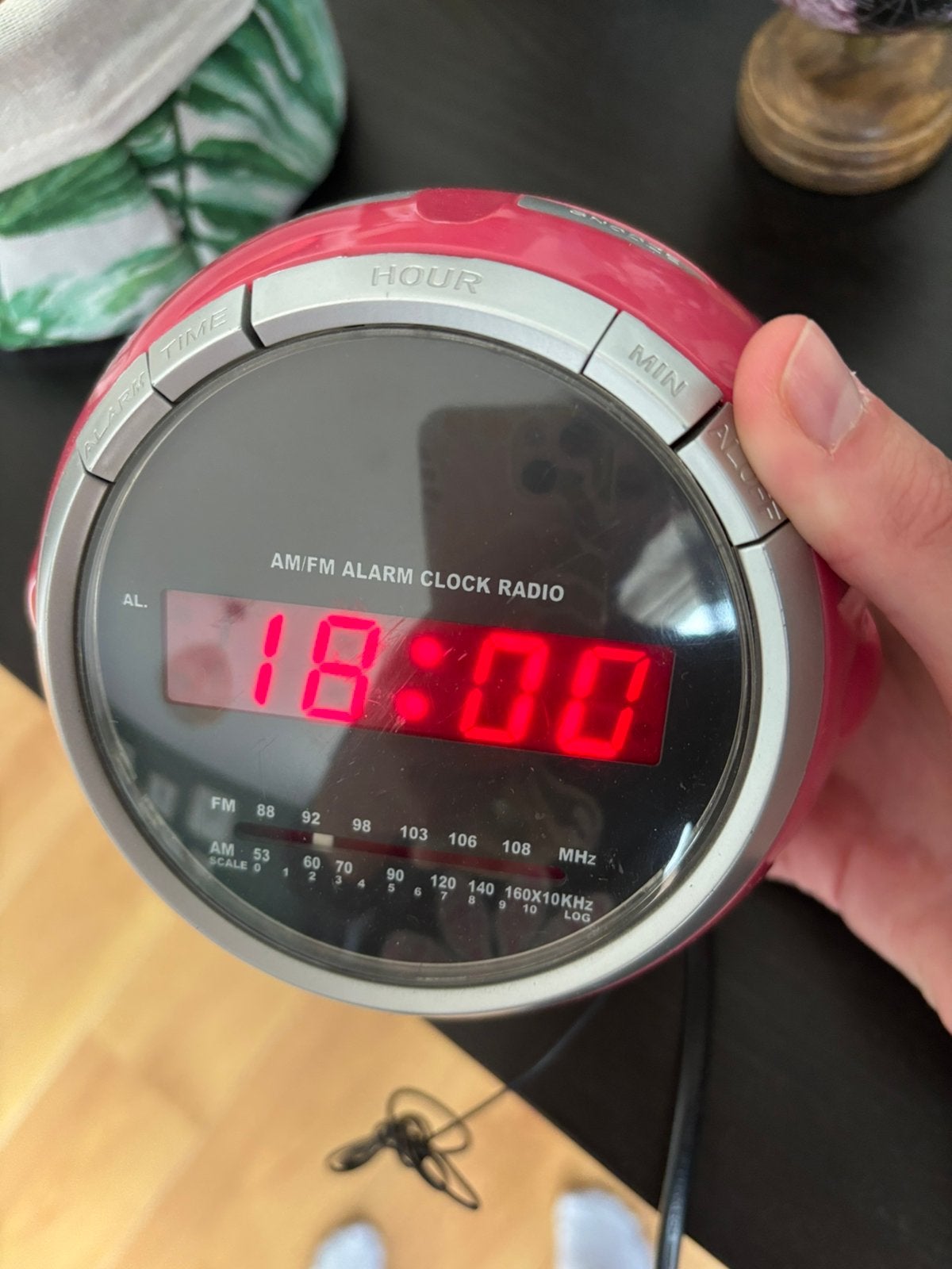 Roze wekkerradio, Witgoed en Apparatuur, Wekkers, Ophalen of Verzenden, Gebruikt, Digitaal