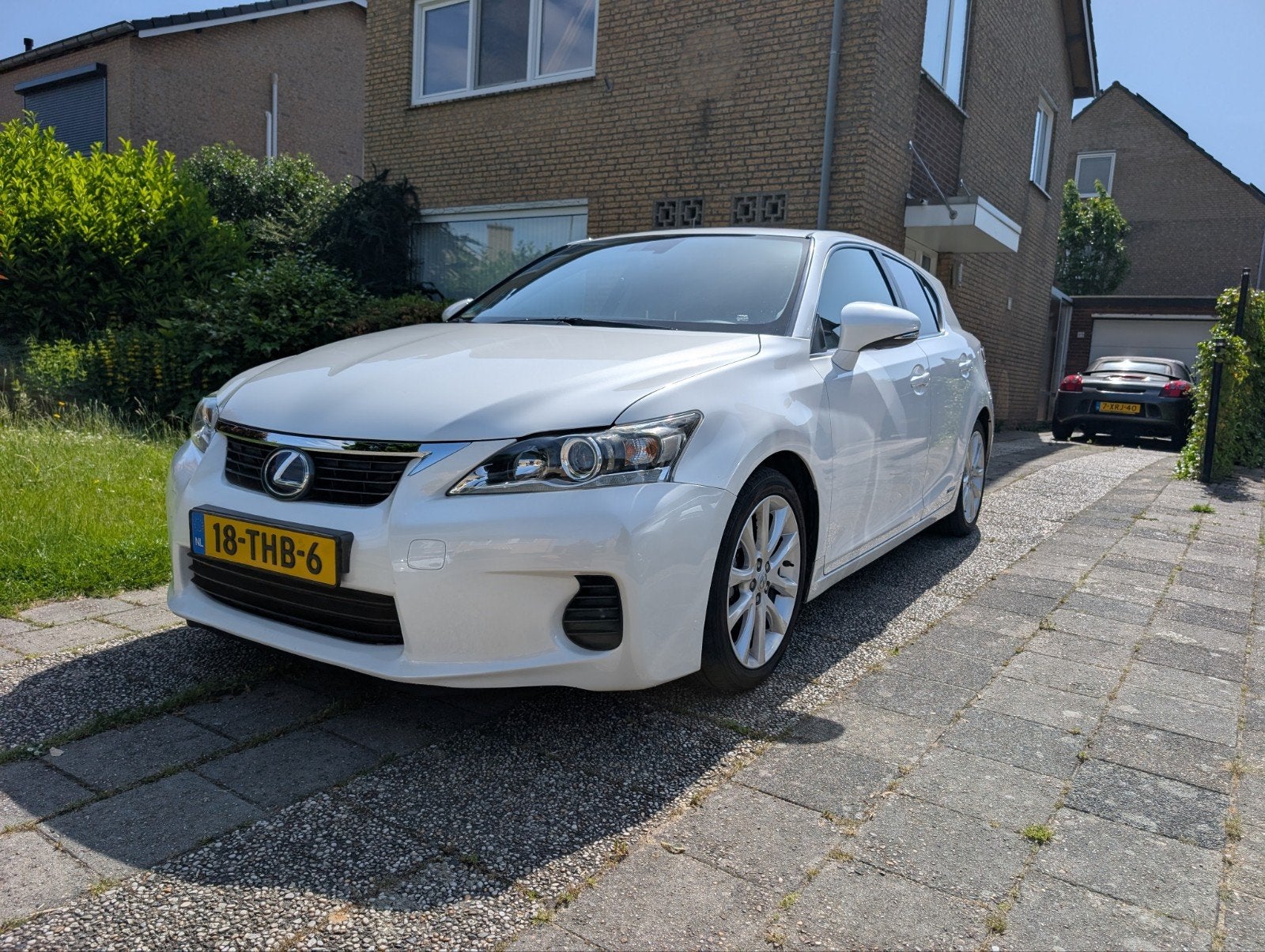 Lexus CT-H 200H 1.8 Hybrid 2012 Wit Bovag garantie tot 01-27, Auto's, Lexus, Zwart, 4 cilinders, Alcantara, Wit