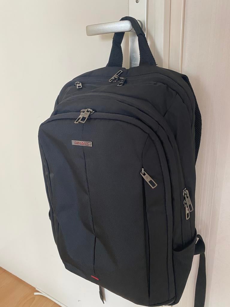 Samsonite Guardit 2,0 Laptop Bachpack tot 15,6 inch, Computers en Software, Laptoptassen, Ophalen of Verzenden, 15 inch, Zo goed als nieuw