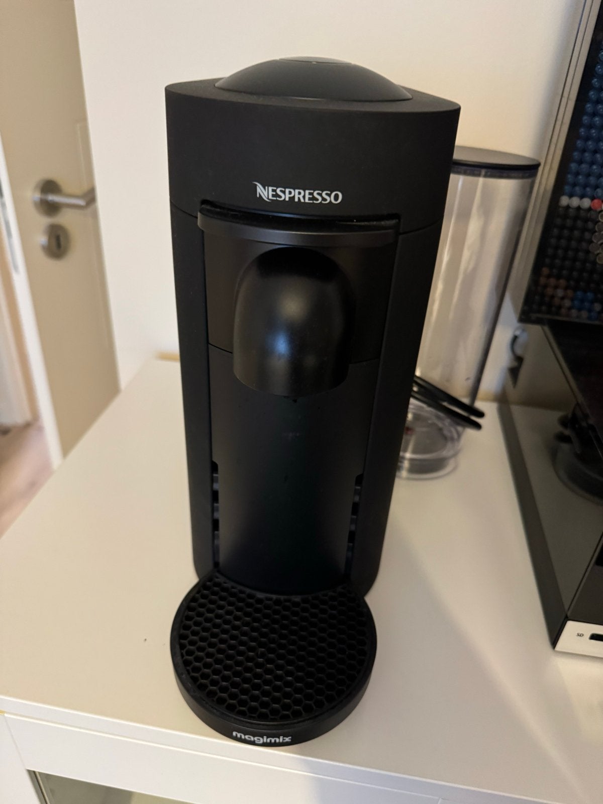 Nespresso Magimix Vertuo Pop Zwart