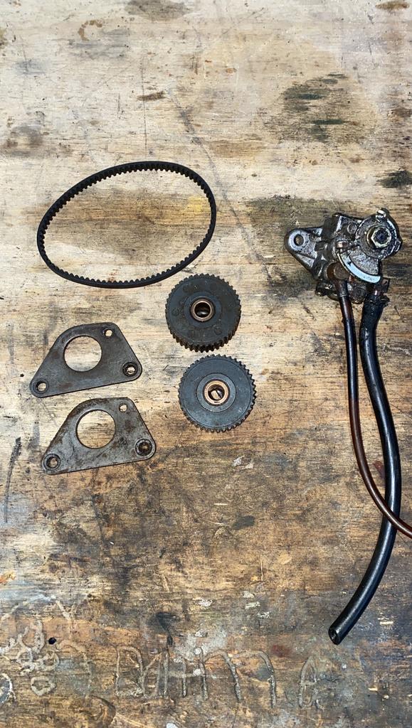 Piaggio oliepomp onderdelen 125-180cc, Sieraden, Tassen en Uiterlijk, Ophalen of Verzenden, Gebruikt, Staal