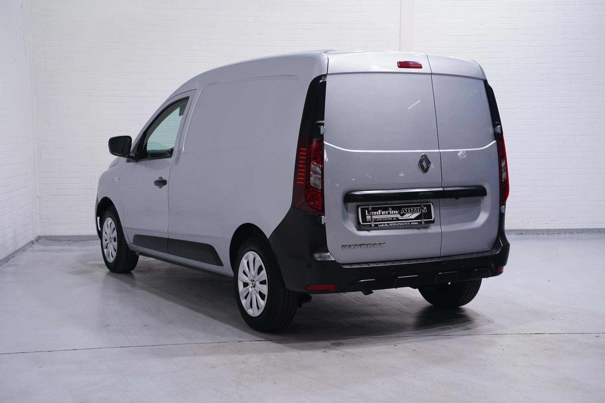 Renault Kangoo 1.5 dCi 95 pk Comfort Navi, Camera Dodehoek A, Auto's, Voorwielaandrijving, Stof, Renault, Bedrijf