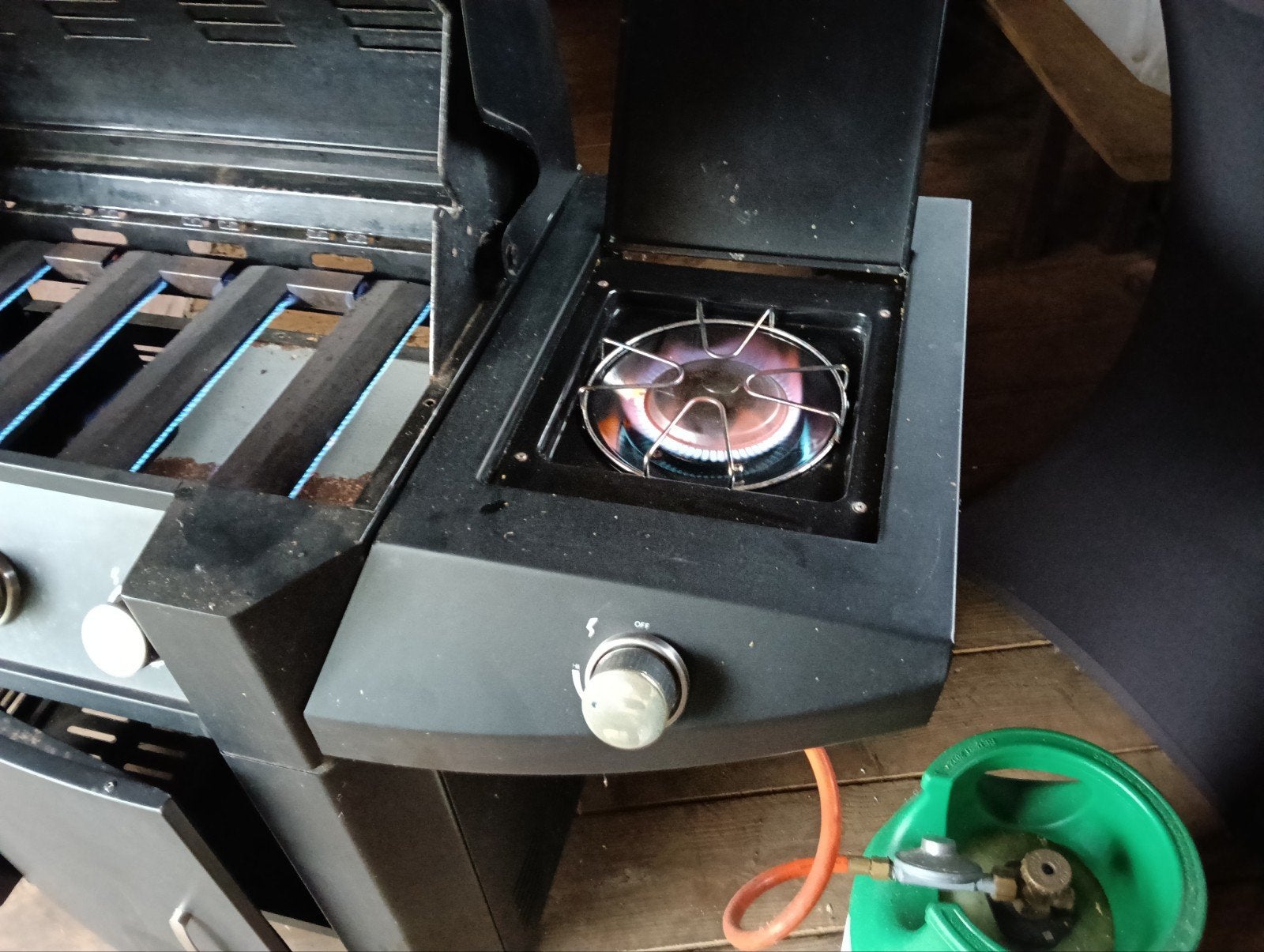 Gasbarbecue met zijbrander, Ophalen, Gebruikt