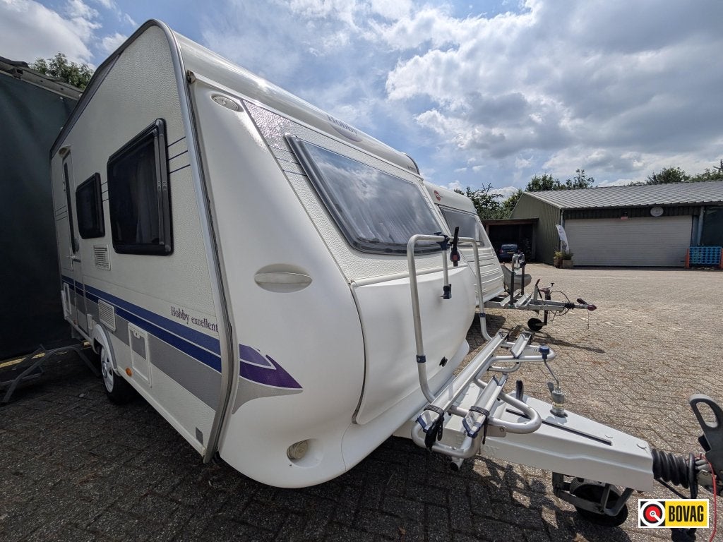 MOOIE HOBBY MAX 1200 KG, Caravans en Kamperen, Hobby, Bedrijf, Treinzit, 750 - 1000 kg