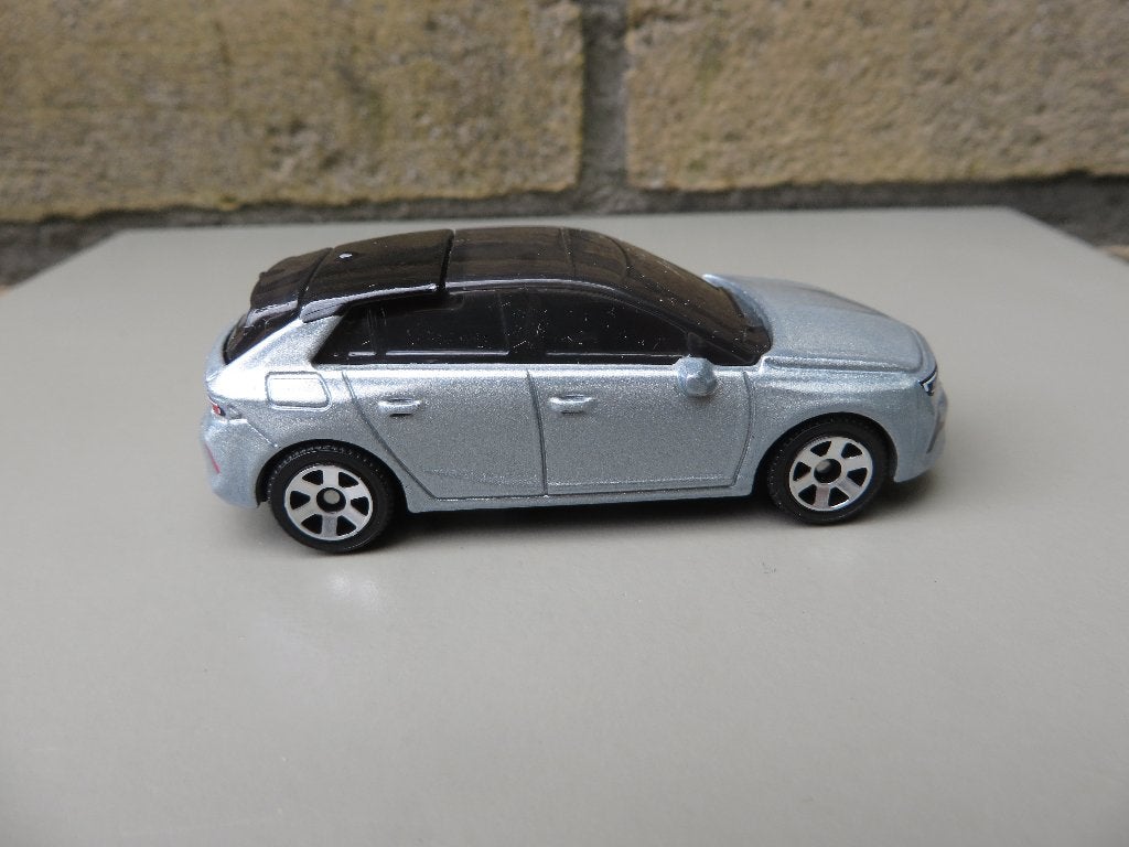 Matchbox Opel Astra 2022 Zilver, Ophalen of Verzenden, Nieuw, Auto