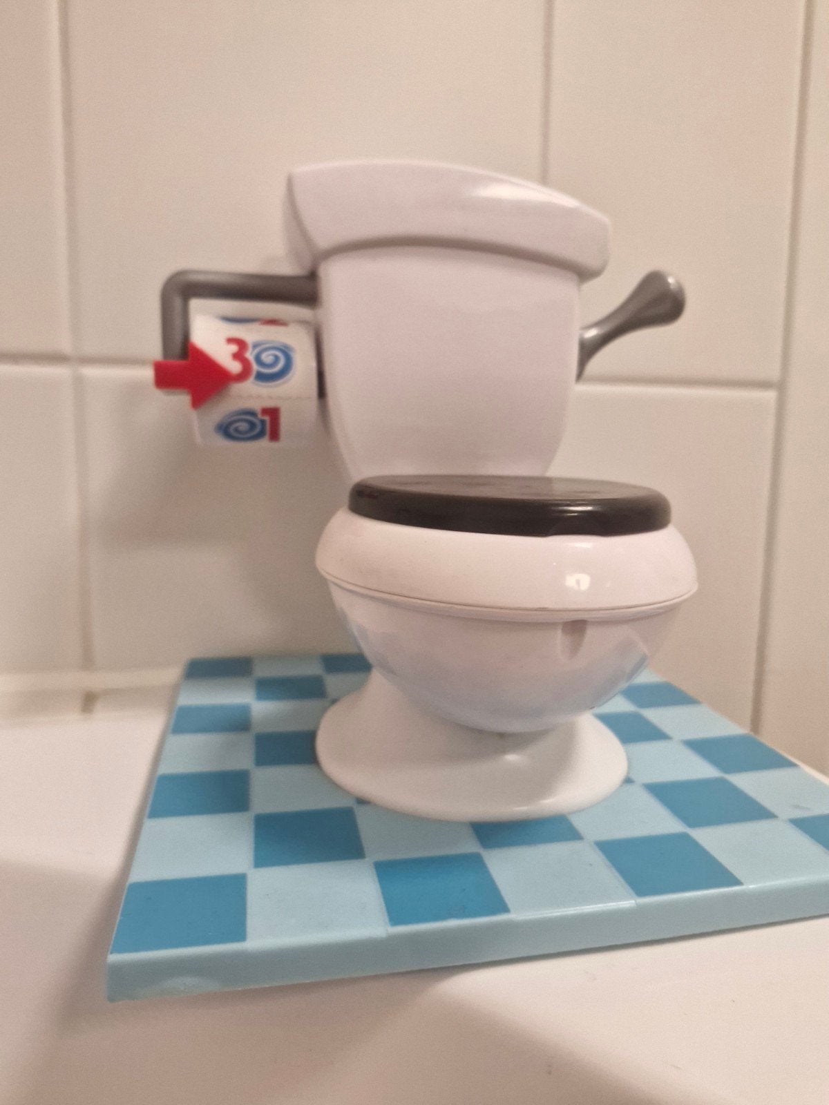 toilet pret spel, Ophalen