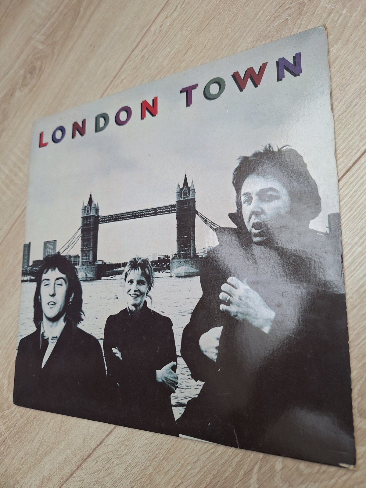 Wings - London Town LP (1978) met poster, Cd's en Dvd's, LP, Gebruikt, Pop, Inclusief poster