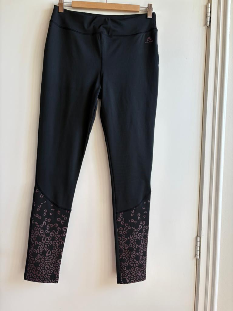 Nieuwe legging, Kleding | Dames, Leggings, Maillots en Panty's, Ophalen of Verzenden, Zo goed als nieuw, Zwart, Legging