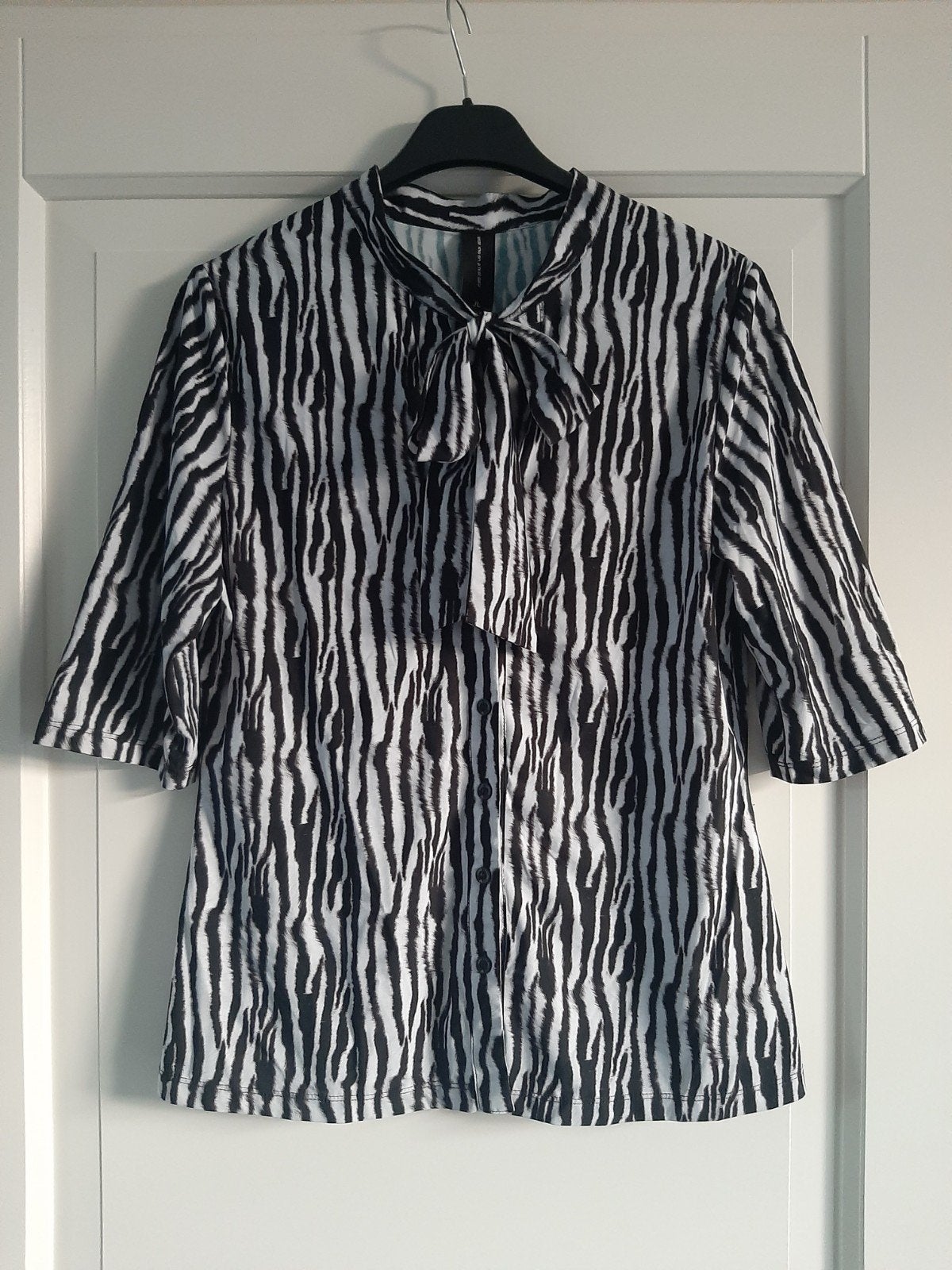 Jane Lushka travelstof blouse "Corina" maat XL (valt klein), Zwart, Maat 42/44 (L), Nieuw, Ophalen of Verzenden