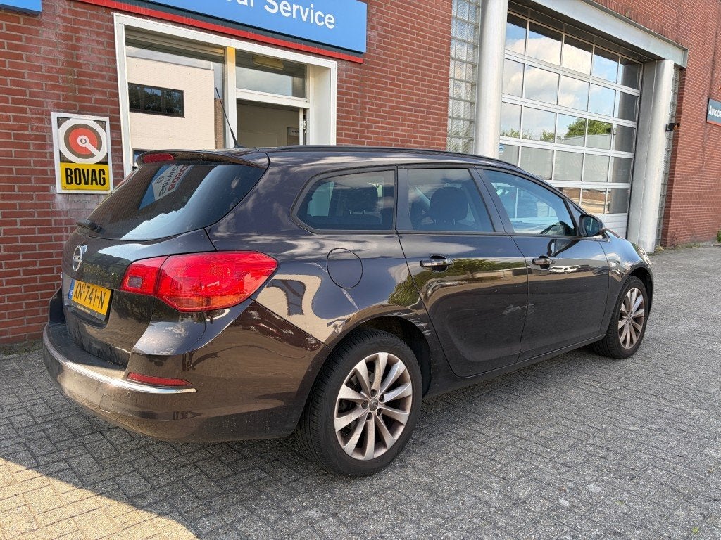 Opel ASTRA 1.4 T 16V 88kW Sports Tourer, Auto's, Voorwielaandrijving, Euro 5, Gebruikt, 4 cilinders
