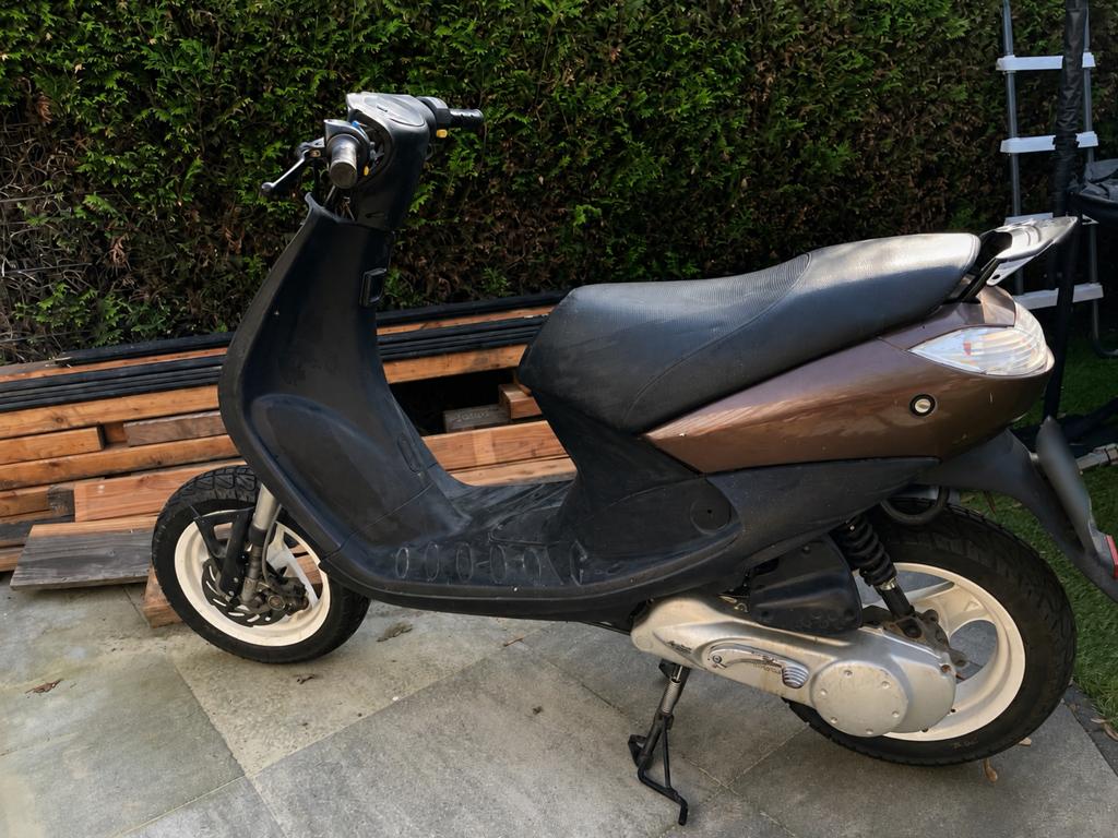 Scooter peugeot Vivacity - opknapper, Ophalen, Zo goed als nieuw, Benzine, Vivacity