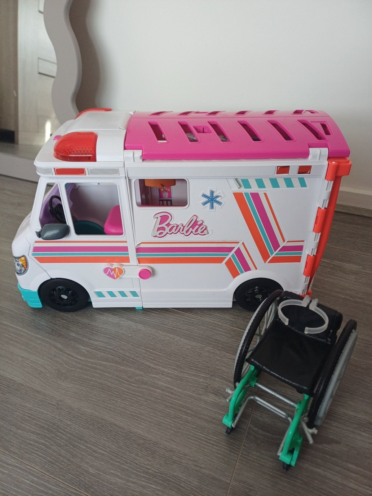 Barbie Ambulance, Ophalen, Zo goed als nieuw